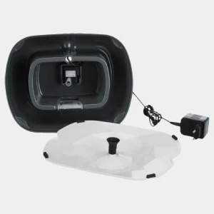 Bebedero Automático para Mascotas – Componentes y Montaje Componentes desmontados de un bebedero automático para mascotas, mostrando la base negra, el depósito de agua transparente y el mecanismo de filtrado y bombeo, perfecto para un suministro constante de agua fresca