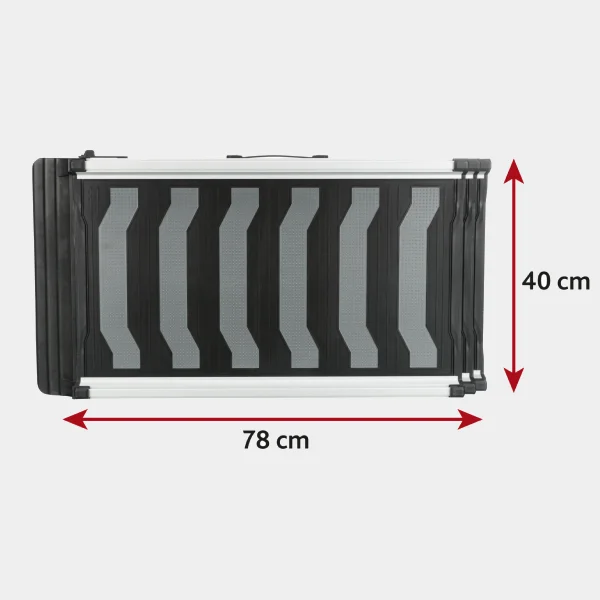 Rampa Trixie plegable para perros con dimensiones de 78 cm de longitud y 40 cm de ancho, destacando su diseño compacto y portátil para facilitar el almacenamiento