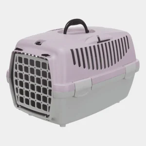 Transportín para perros pequeños en tonos rosa y gris, con asa superior y ventilación adecuada, perfecto para transporte cómodo y seguro.