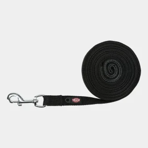 Correa de entrenamiento para perros en espiral, color negro, con mosquetón de metal y etiqueta de marca Trixie, ideal para adiestramiento y paseos seguros