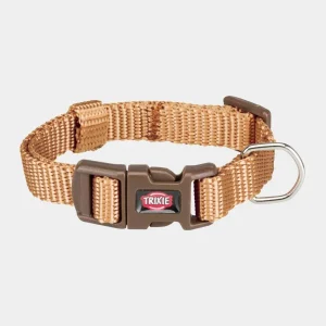 Collar Trixie para Perros en Color Caramelo Collar para perros Trixie en elegante color caramelo, con diseño ajustable y hebilla segura, perfecto para asegurar la comodidad y el estilo de tu mascota en cada salida